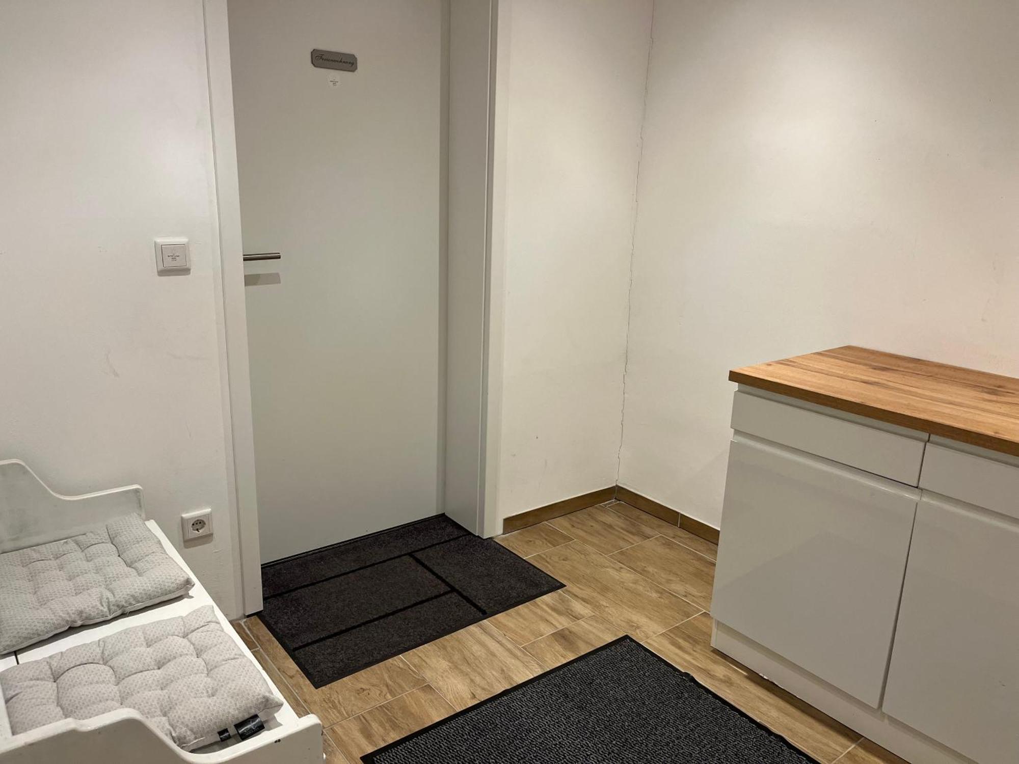 Wunderschoene Ferienwohnung Mit Balkon Auf Dem Bauernhof Гревен Екстериор снимка